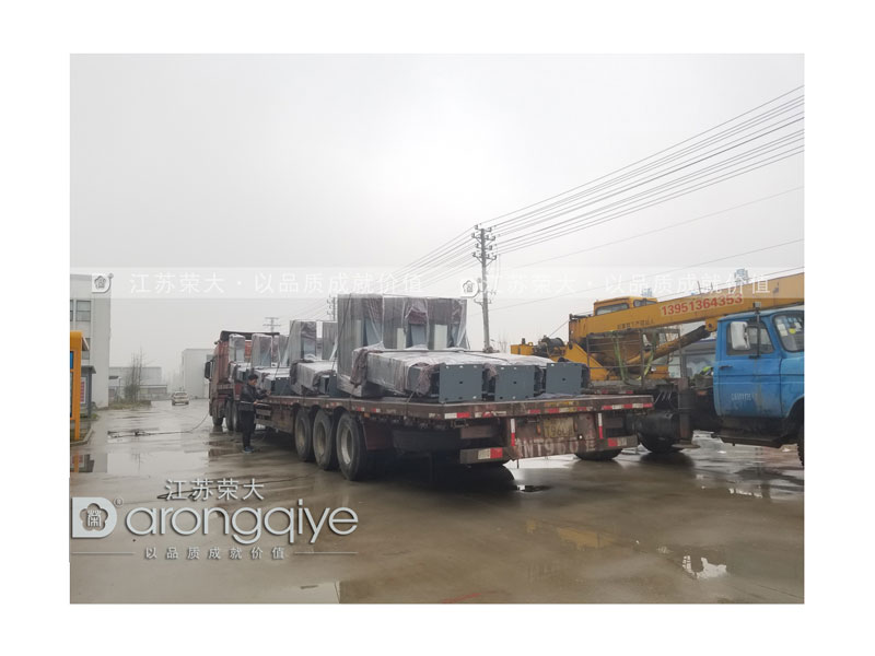 公交站牌 公交站牌