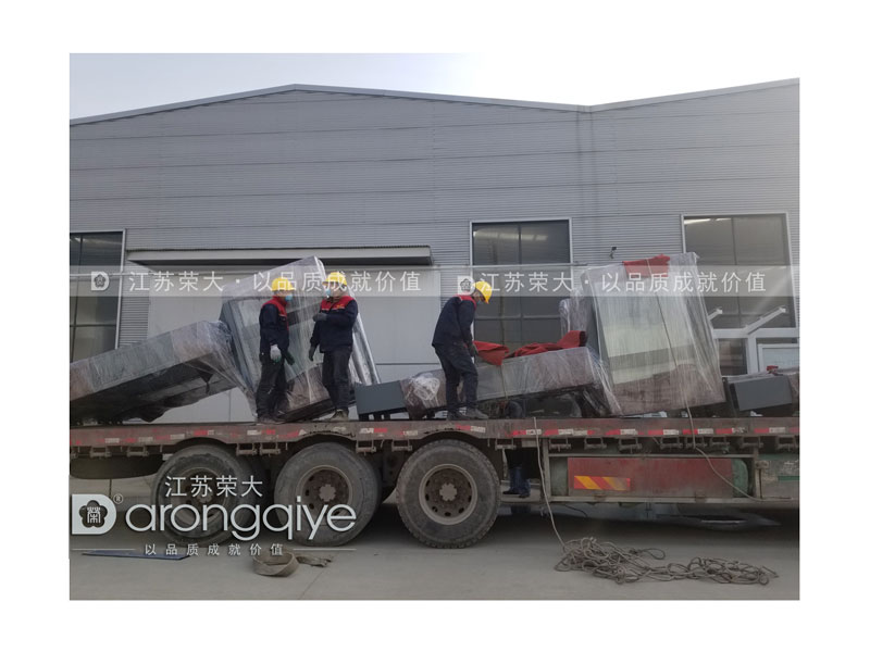 公交站牌 公交站牌