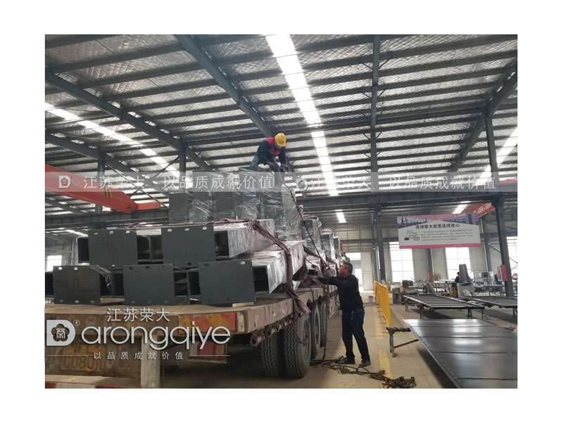 公交站牌 公交站牌