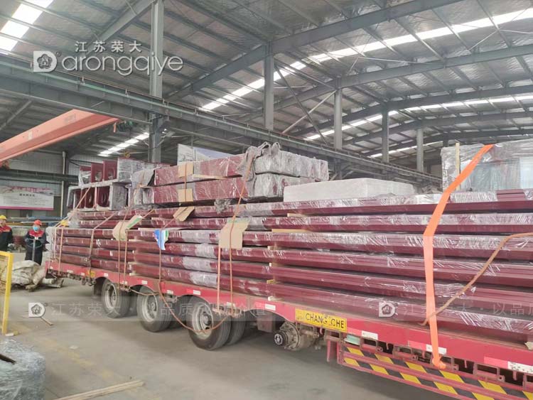 山東智慧公交站裝車 山東智慧公交站裝車