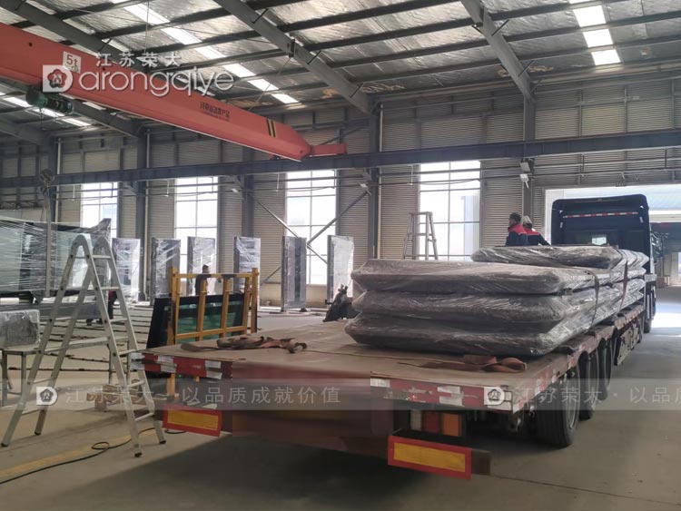 安徽智慧公交站臺發(fā)貨圖一 安徽智慧公交站臺發(fā)貨圖一